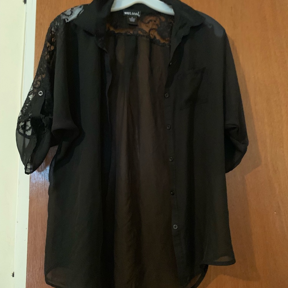 Sheet black lace top